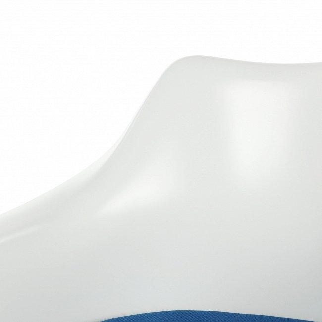 Cтул Tulip с мягкой подушкой синего цвета - купить Обеденные стулья по цене 36359.0