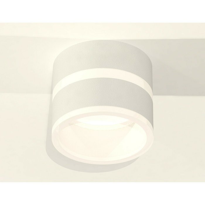 Светильник точечный Ambrella Techno Spot XS8101019 - купить Накладные споты по цене 3834.0