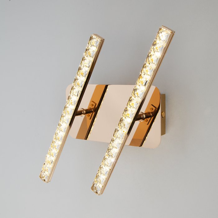 Светодиодный настенный светильник с хрусталем 90041/2 золото Soprano