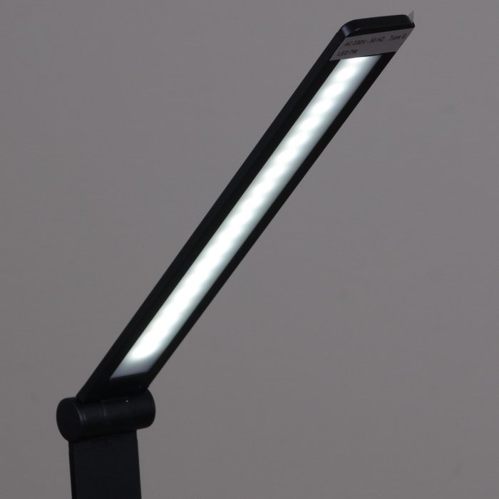 Настольная лампа 02088-0.7-01T BK (USB) (металл, цвет черный) - купить Рабочие лампы по цене 2200.0
