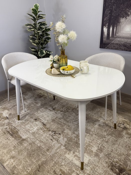 Раздвижной обеденный стол 1300К со стеклянной столешницей цвета белый глянец - купить Обеденные столы по цене 30170