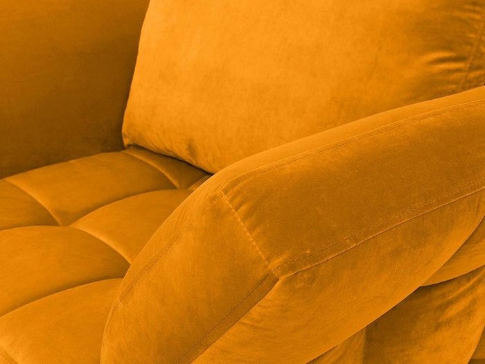 Кресло Wing золотого цвета - лучшие Интерьерные кресла в INMYROOM