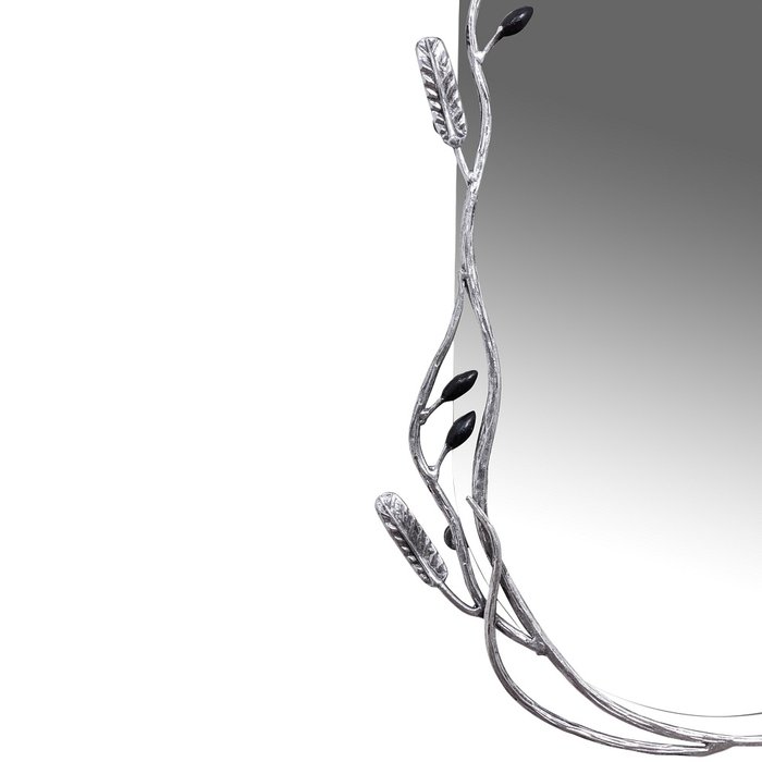 Настенное зеркало Oliva Branch серого цвета - лучшие Настенные зеркала в INMYROOM