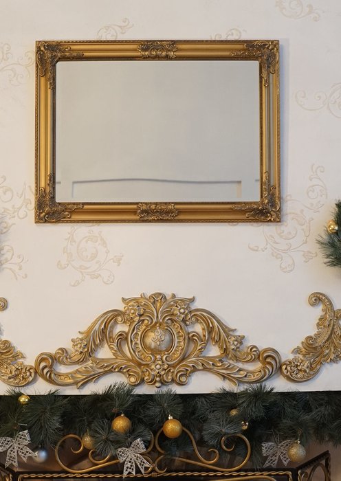 Настенное зеркало Antique в раме золотого цвета   - купить Настенные зеркала по цене 9500.0