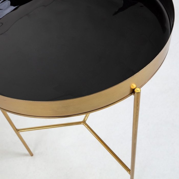 Кофейный стол Naoko из металла черного цвета - купить Кофейные столики по цене 14990.0