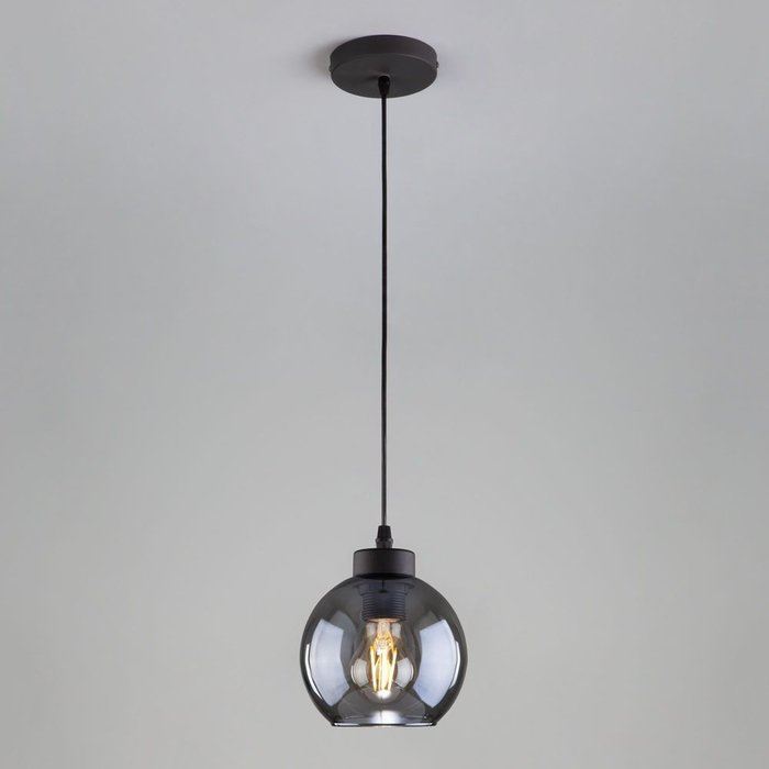 Подвесной светильник Cubus с круглым стеклянным плафоном серого цвета - купить Подвесные светильники по цене 4450.0