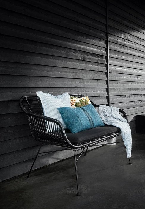 Садовое кресло с подушкой черного цвета - лучшие Садовые кресла в INMYROOM