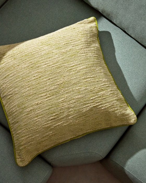 Чехол на подушку Brisella 45x45 светло-зеленого цвета - лучшие Чехлы для подушек в INMYROOM Чехол на подушку Brisella 45x45 светло-зеленого цвета - лучшие Чехлы для подушек в INMYROOM