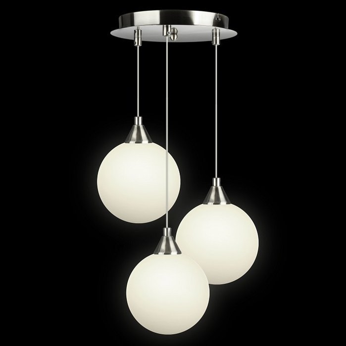 Подвесной светильник с тремя матовыми белыми плафонами - купить Подвесные светильники по цене 2500.0