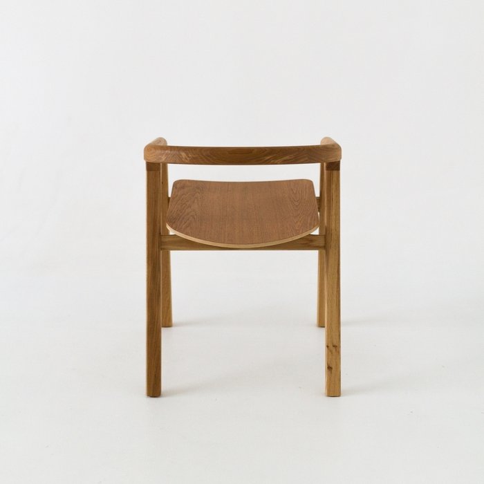 Стул Эрго коричневого цвета c подушкой - лучшие Обеденные стулья в INMYROOM
