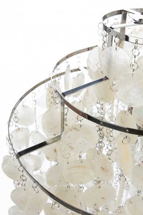 Подвесной светильник Seashell Fun с декоративным плафоном из ракушек  - купить Подвесные люстры по цене 27851.0