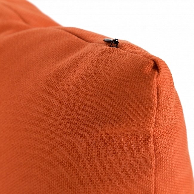 Подушка оранжевого цвета - купить Декоративные подушки по цене 2667.0