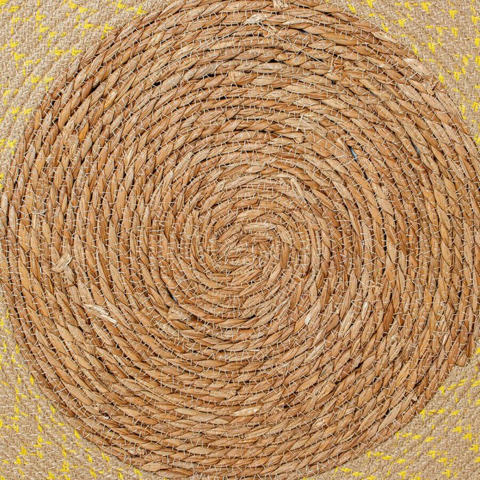 Ковер из ротанга 150х150 бежево-желтого цвета - лучшие Ковры в INMYROOM