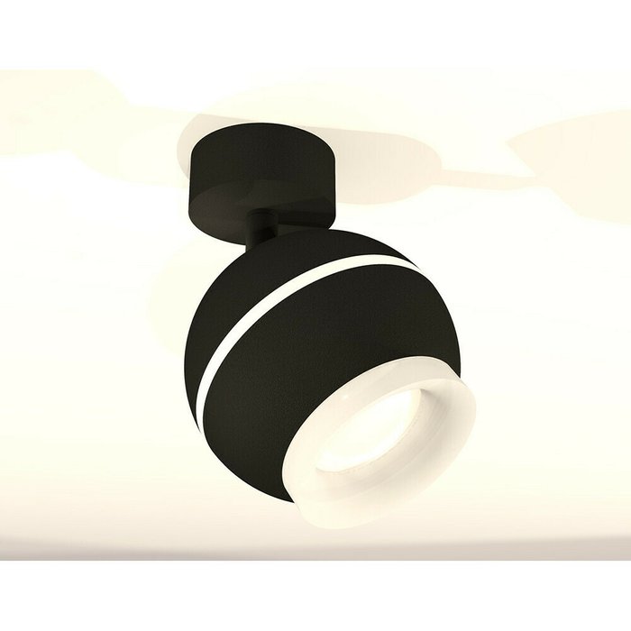Светильник точечный Ambrella Techno Spot XM1102017 - купить Накладные споты по цене 9498.0