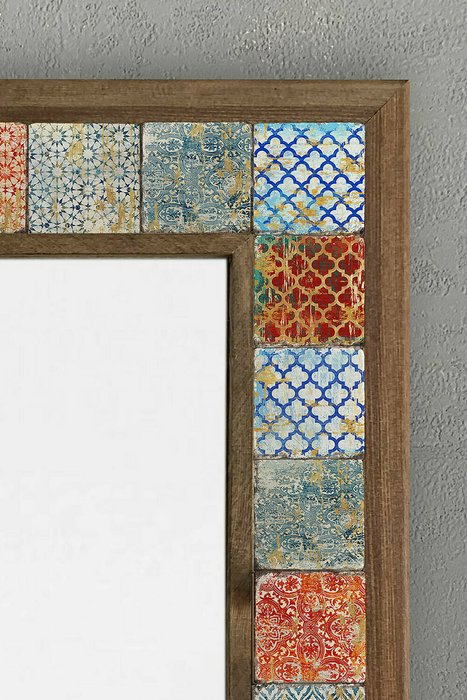 Настенное зеркало с каменной мозаикой 43x63 в раме коричневого цвета - лучшие Настенные зеркала в INMYROOM