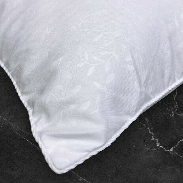 Подушка 45х45 с белым витым кантом - лучшие Декоративные подушки в INMYROOM