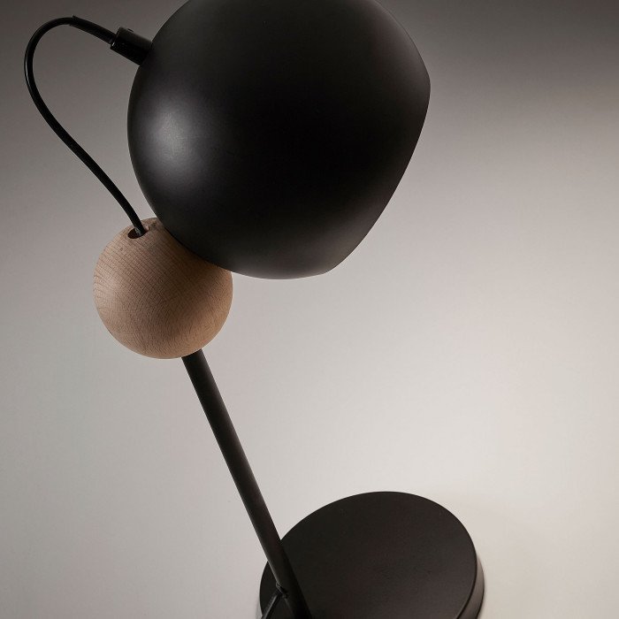 Настольная лампа Vonne черного цвета - купить Настольные лампы по цене 7490.0