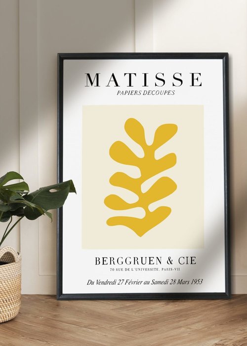 Постер Matisse Papiers Decoupes Yellow 70х100 в раме черного цвета - купить Принты по цене 12100.0