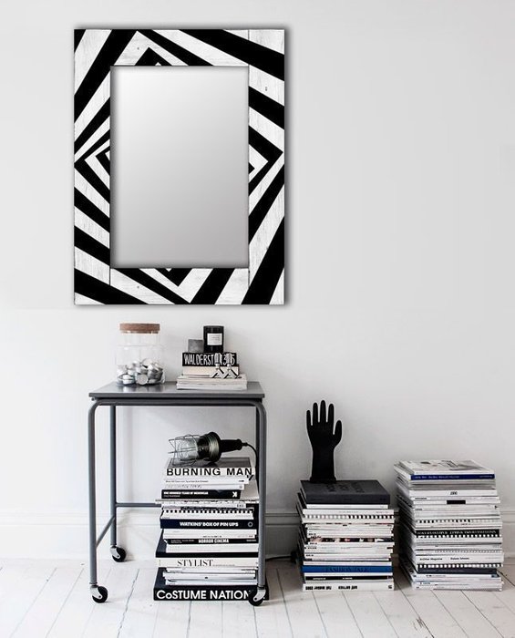 Настенное зеркало Бумеранг в раме из массива сосны 65х65 - купить Настенные зеркала по цене 8990.0
