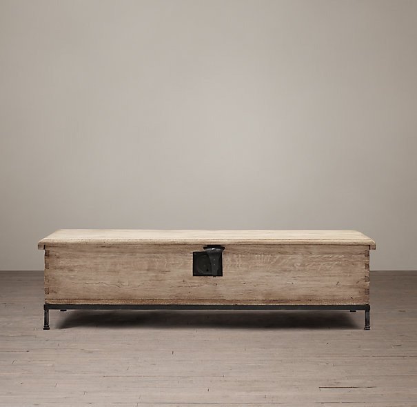 Кофейный столик 18th c. Oak trunk