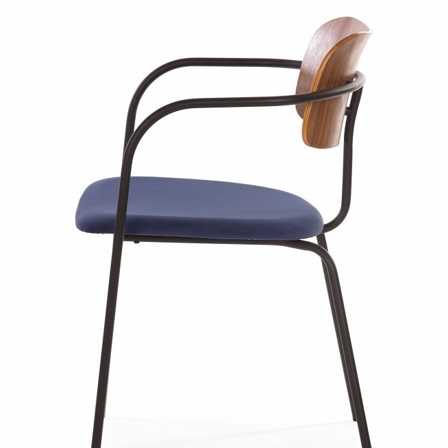 Стул Gloster с синим сидением - купить Обеденные стулья по цене 12978.0
