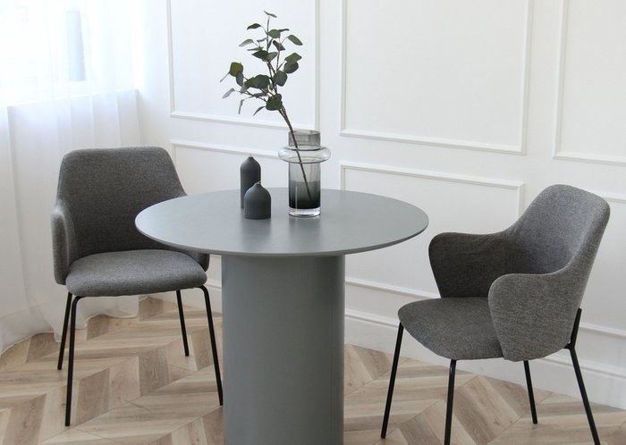 Стол обеденный Type D 90 серого цвета - лучшие Обеденные столы в INMYROOM