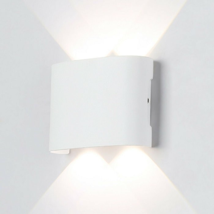 Уличный настенный светильник Garden S белого цвета - лучшие Настенные уличные светильники в INMYROOM