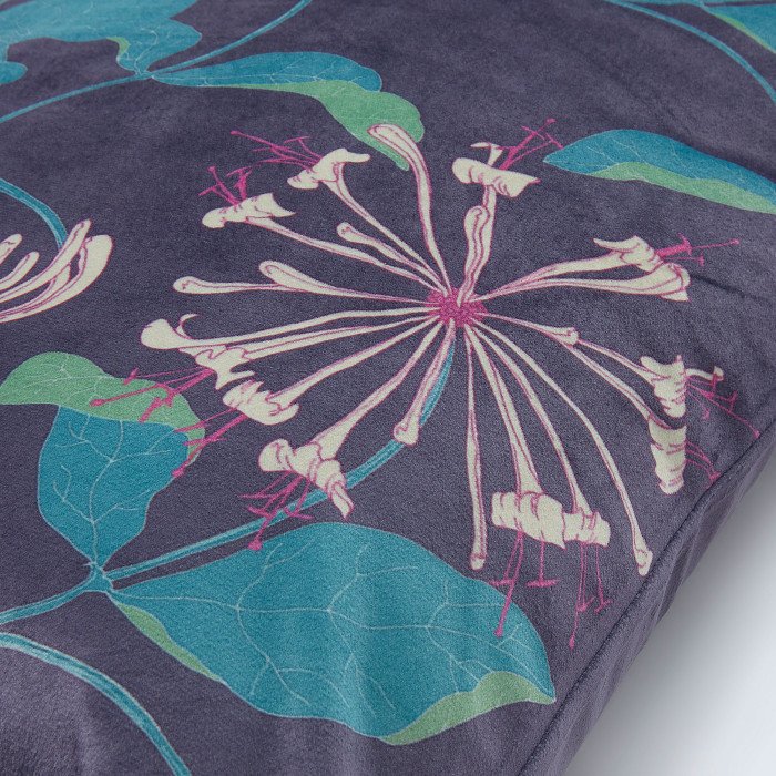 Чехол на подушку Ripping с цветочным принтом - купить Декоративные подушки по цене 1090.0