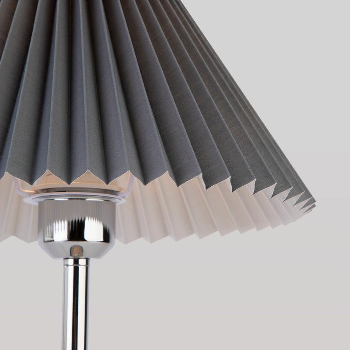 Настольная лампа с абажуром 01132/1 хром/графит Peony - лучшие Подвесные светильники в INMYROOM
