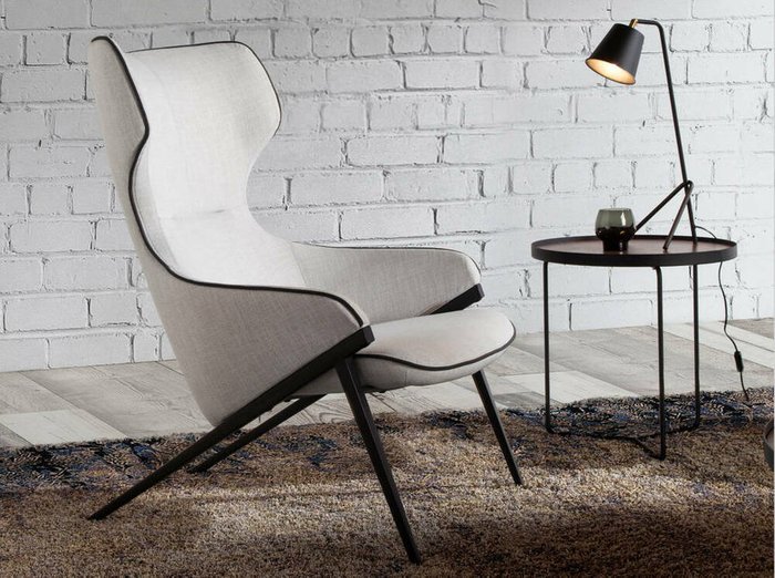 Кресло белого цвета со стальной структурой - купить Интерьерные кресла по цене 134990.0