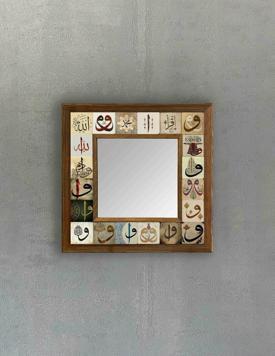 Настенное зеркало с каменной мозаикой 33x33 коричнево-бежевого цвета - купить Настенные зеркала по цене 9840.0