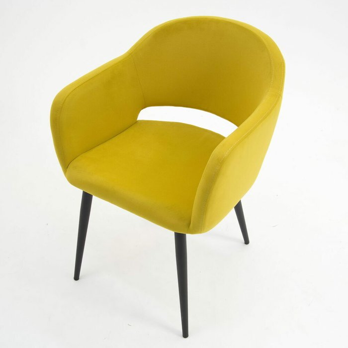 Обеденный стул Пичч горчичного цвета - лучшие Обеденные стулья в INMYROOM