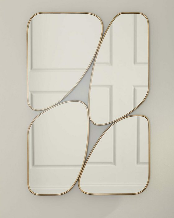 Настенное зеркало Муан золотого цвета - купить Настенные зеркала по цене 34853.0