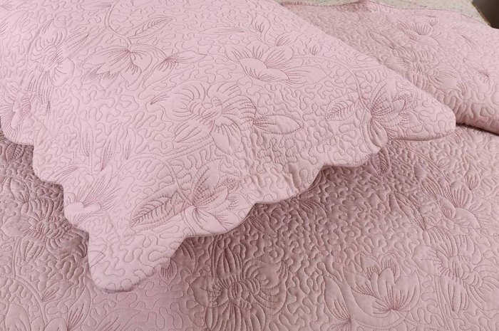 Покрывало с наволочками Дейзи 230х250 розового цвета  - лучшие Покрывала в INMYROOM