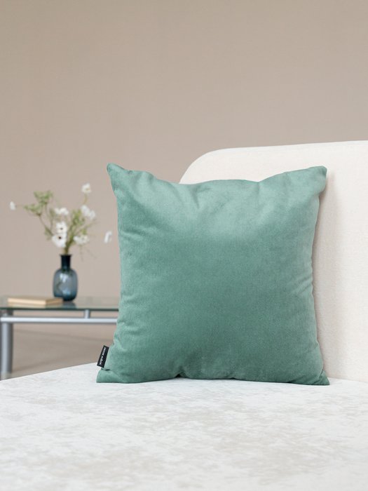 Декоративная подушка Bingo 45х45 ментолового цвета - лучшие Декоративные подушки в INMYROOM