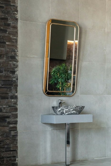Зеркало настенное Venecia в раме серебристо-бежевого цвета - купить Настенные зеркала по цене 47000.0
