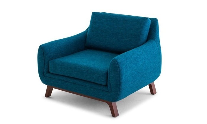 Кресло синего цвета на деревянных ножках