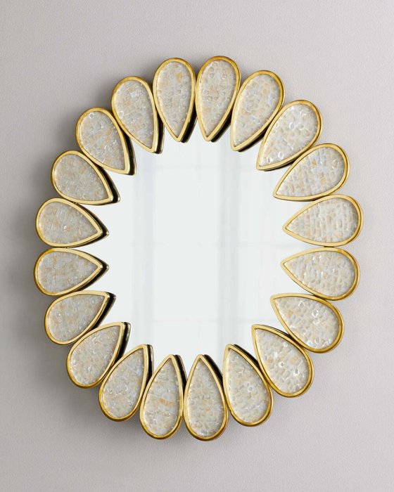 Настенное зеркало Плимут с перламутровыми вставками  - лучшие Настенные зеркала в INMYROOM