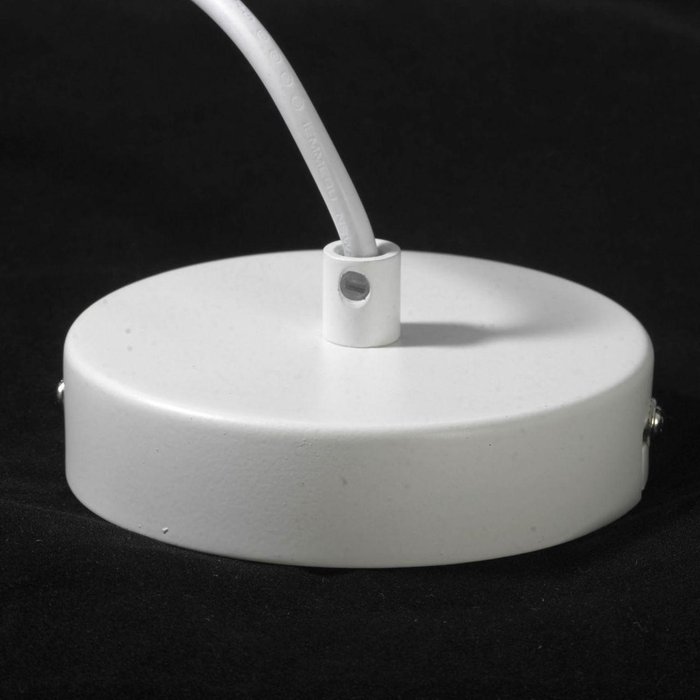 Подвесной светильник из металла белого цвета - купить Подвесные светильники по цене 2960.0