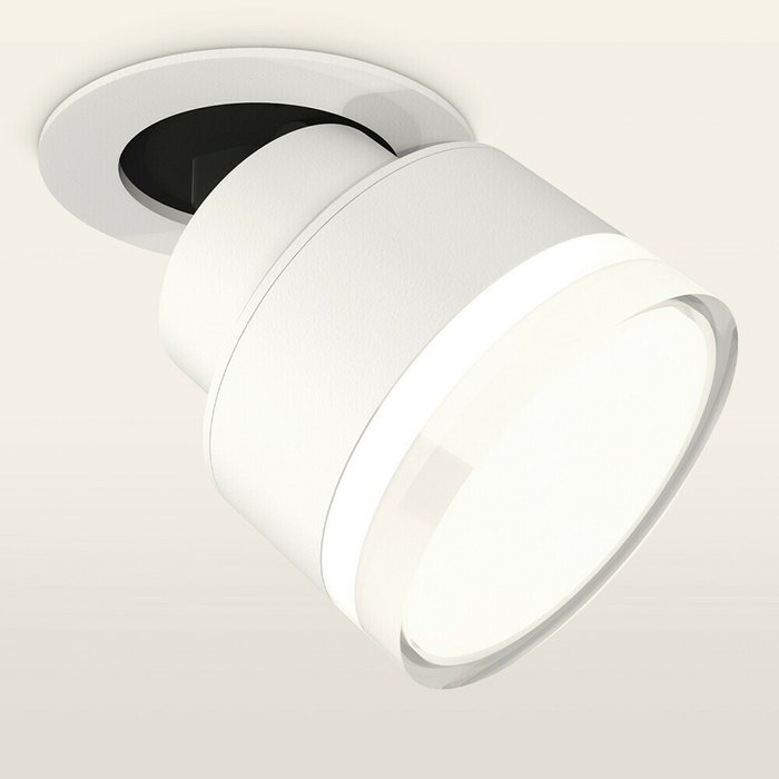 Светильник точечный Ambrella Techno Spot XM8101528 - купить Встраиваемые споты по цене 6831.0