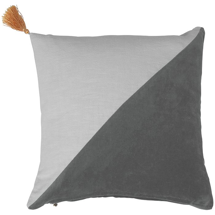 Декоративная подушка Shadow серого цвета