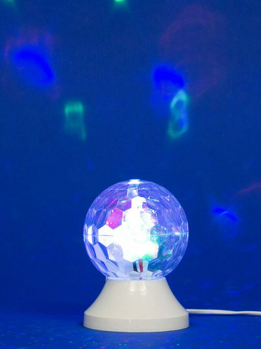 Настольная лампа ULI-Q311 3,5W/RGB WHITE (пластик, цвет разноцветный) - лучшие Настольные лампы в INMYROOM