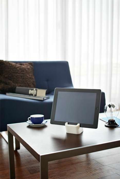 Подставка для планшета Square белого цвета - лучшие Аксессуары для гостиной в INMYROOM Подставка для планшета Square белого цвета - лучшие Аксессуары для гостиной в INMYROOM
