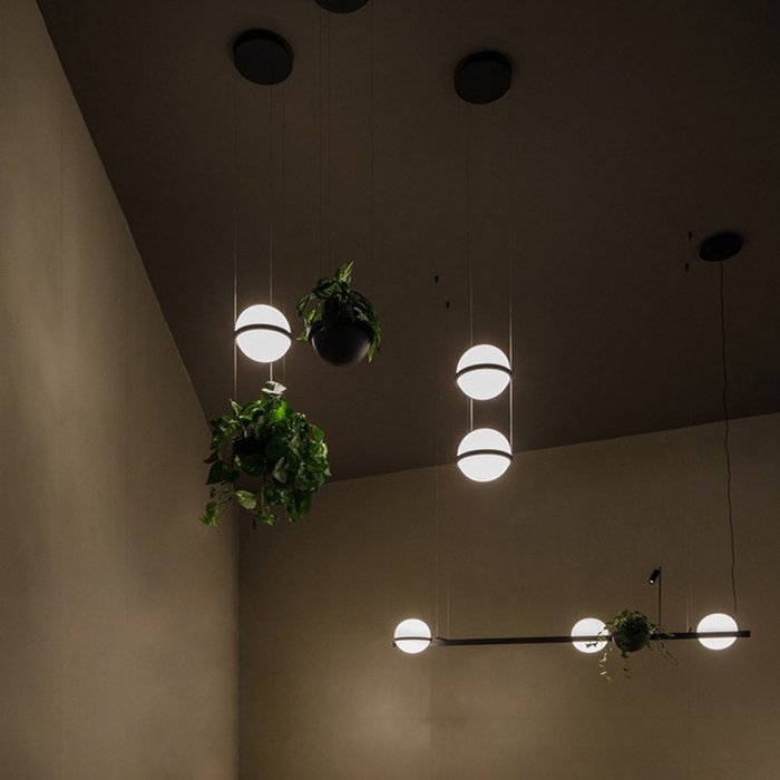 Реечный светильник PALMA Wall lamp 2 шара + 1 вазон горизонтальная - лучшие Потолочные светильники в INMYROOM
