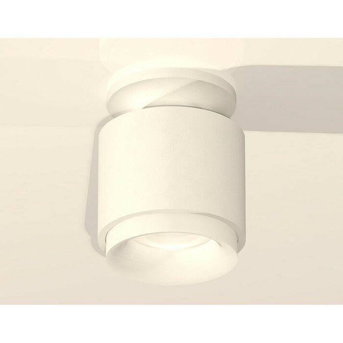 Светильник точечный Ambrella Techno Spot XS7510044 - купить Накладные споты по цене 4614.0