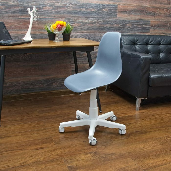 Кресло Смузи серо-белого цвета - купить Офисные кресла по цене 5990.0