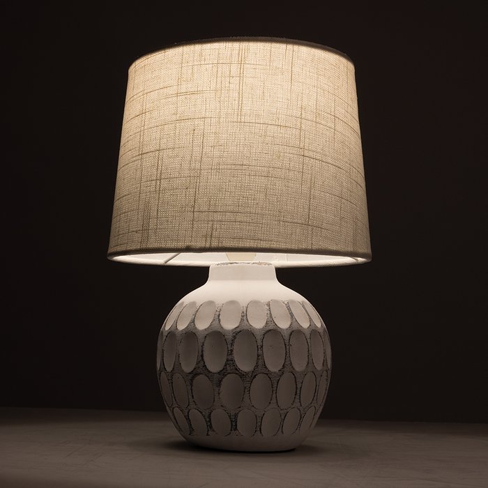Декоративная настольная лампа Arte Lamp SCHEAT A5033LT-1WH - купить Настольные лампы по цене 2990.0