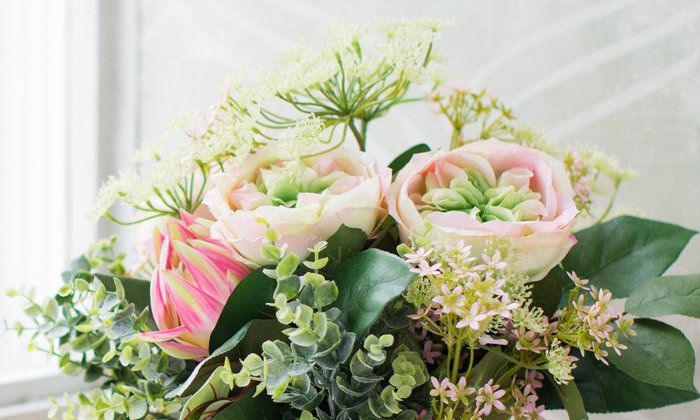Композиция из искусственных цветов - Розы и протея - лучшие Декоративные цветы в INMYROOM