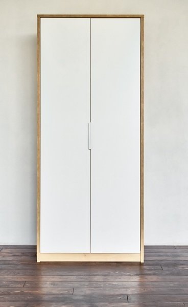 Шкаф Odda бежево-белого цвета - купить Шкафы распашные по цене 34680.0