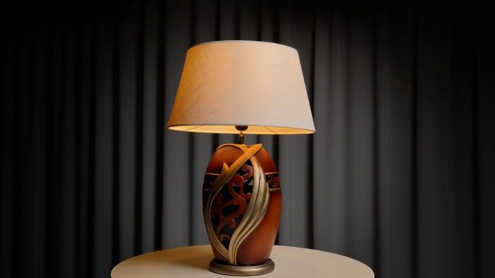 Декоративная настольная лампа Arte Lamp RUBY A4064LT-1BR - лучшие Настольные лампы в INMYROOM Декоративная настольная лампа Arte Lamp RUBY A4064LT-1BR - лучшие Настольные лампы в INMYROOM